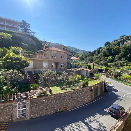 Apartment Riviera Di Ponente Alassio